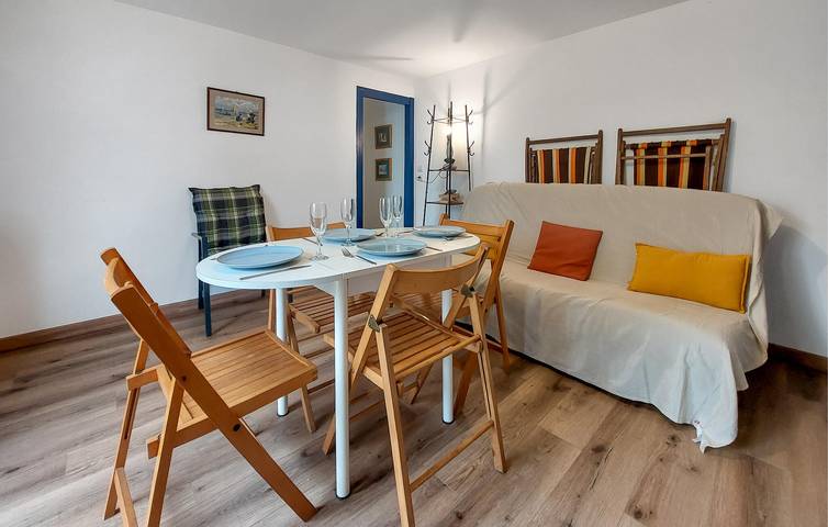 Gîte pour 4 personnes, avec terrasse et jardin dans Plage de la Grande Conche