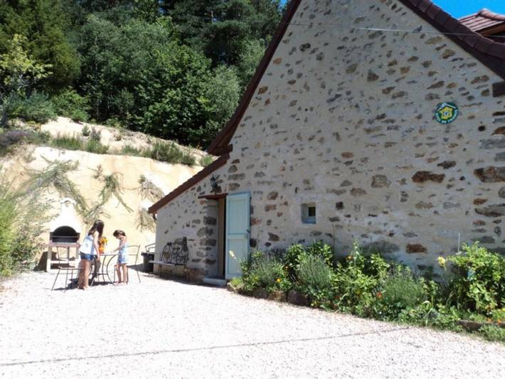 Location de vacances pour 6 personnes, avec Jardin à Vitrac (Cantal) - 4