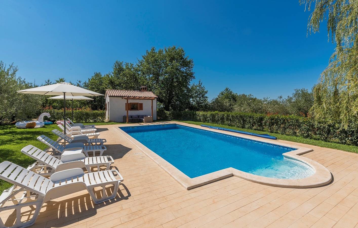 Ganze Wohnung, Ferienwohnung Vetrina A1 mit gemeinsamem Pool in Nova Vas, Porec und Umgebung