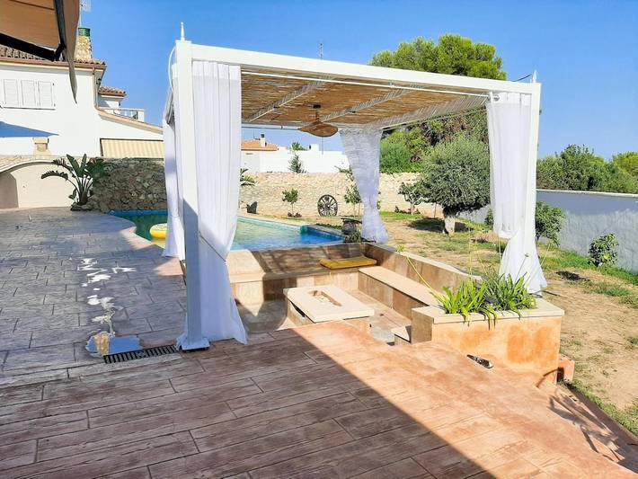 Chalet para 18 personas, con Balcón y Terraza además de Jardín y Piscina en Provincia de Tarragona - 4