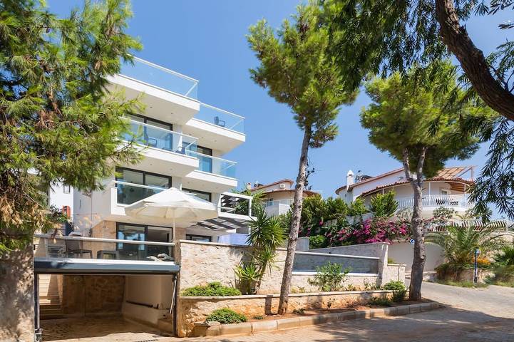 Vakantiehuis voor 8 personen, with balkon and whirlpool as well as tuin in Turkije