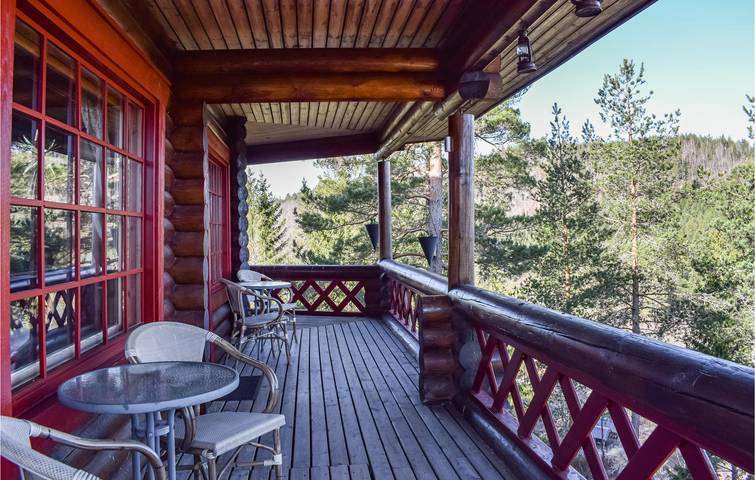 Ferienhaus für 10 Personen mit Pool in Vegårshei