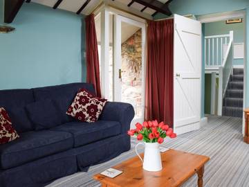 Holiday Rental for 4 People in Cumbria, North West England, Photo 2