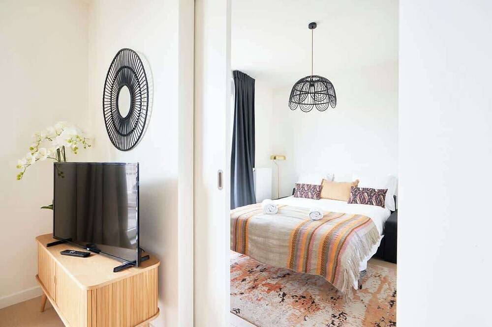 Geheel appartement, Penthouse - City Views/Luggage Room in Schaarbeek, Brussel en omgeving