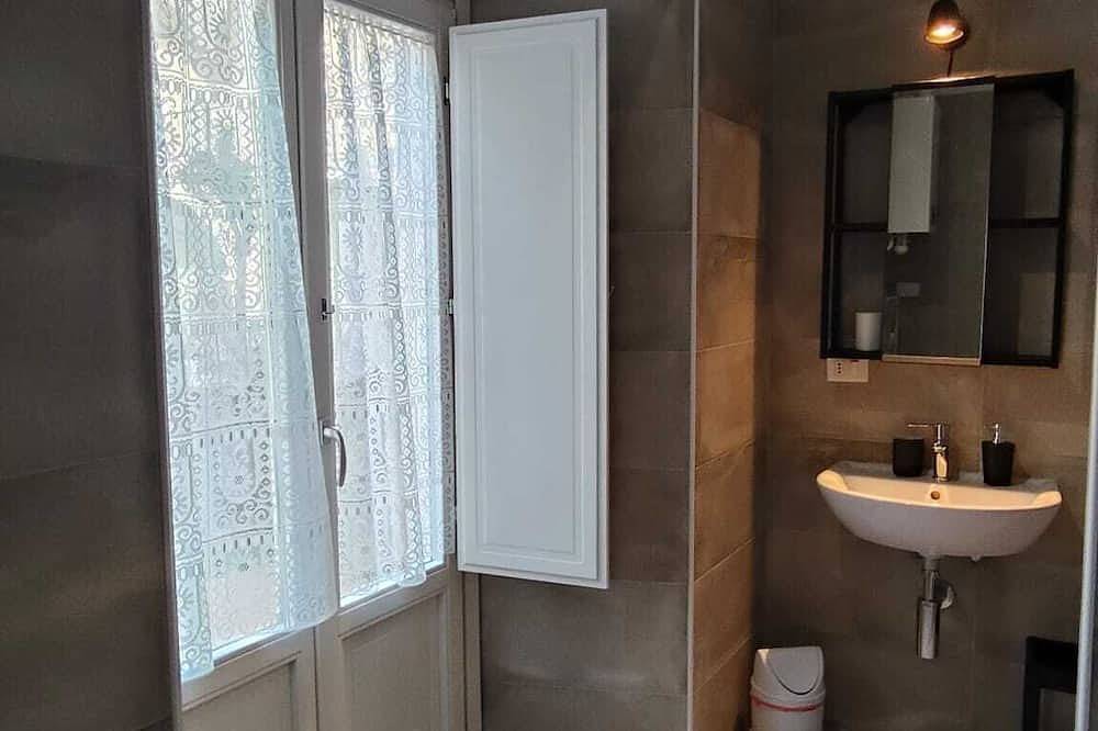 Entire apartment, Affitto breve centro storico in L'Aquila, Gran Sasso