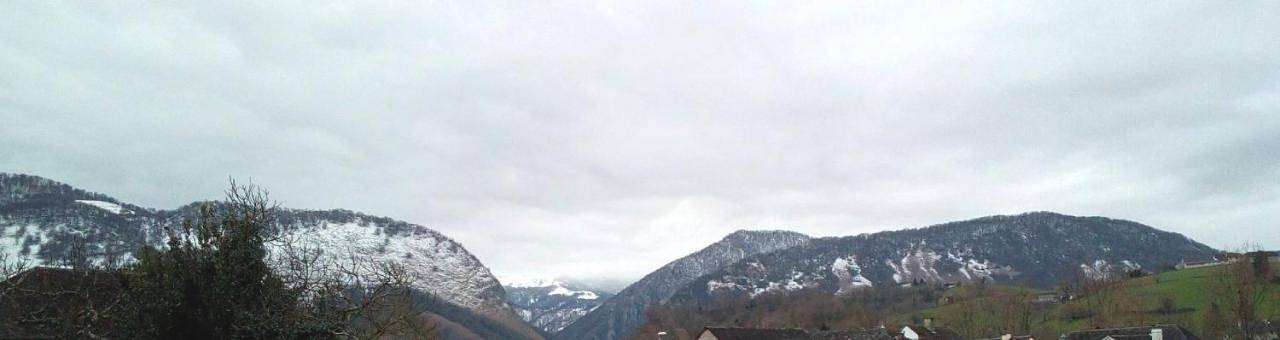 Apartamento para 7 personas, con vistas y terraza en Arette