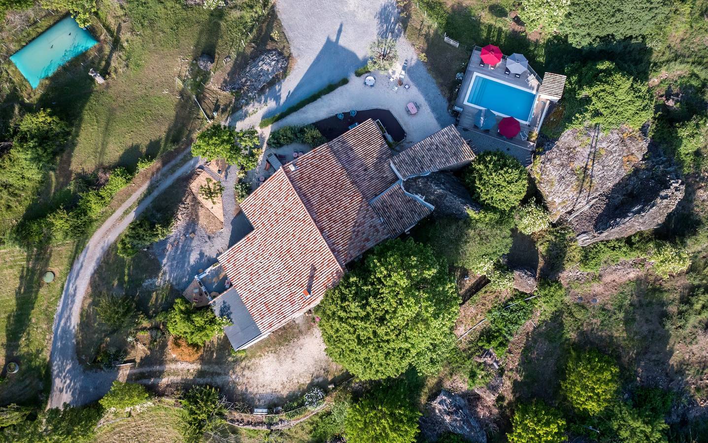 Gastenkamer 'La Grange 2' met bergzicht, gedeeld zwembad en wifi, foto 11