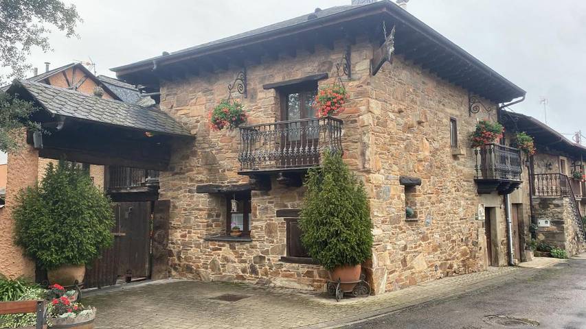 Casa rural para 2 personas, con Balcón además de Terraza y Vistas en Toreno - 2