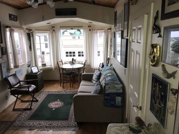 Log Cabin for 3 People in Pacific Grove, Monterey County, Photo 4