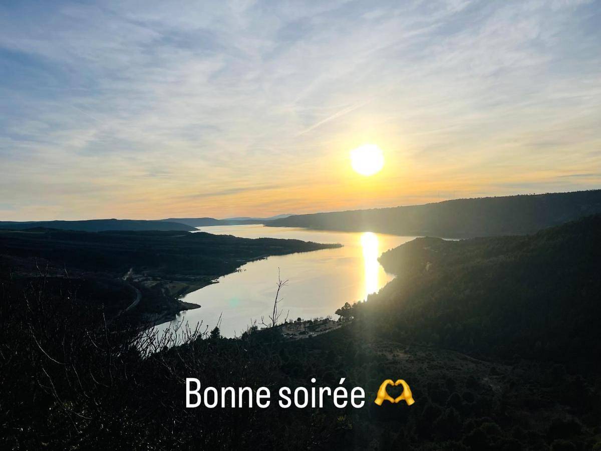 Appartement entier, Gite chez "Chambre D'Hôtes Sandra" in Annot, Région Castellane