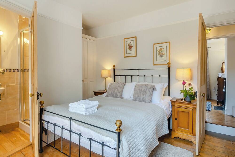 3 bedroom accommodation in Overstrand, near Cromer in Overstrand, Norfolk Coast