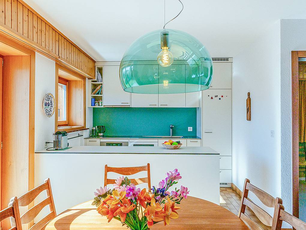 Apartamento vacacional entero, Apartamento de vacaciones para 6 personas con jardín in Randogne, Región de Sion - Sierre