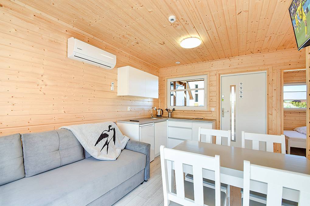 Holiday home for 5 people with terrace in Sarbinowo, Powiat Koszaliński