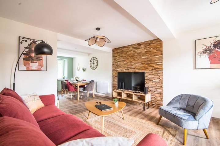 Location de vacances pour 10 personnes, avec Terrasse ainsi que Jardin et Vue à Wingen-sur-Moder