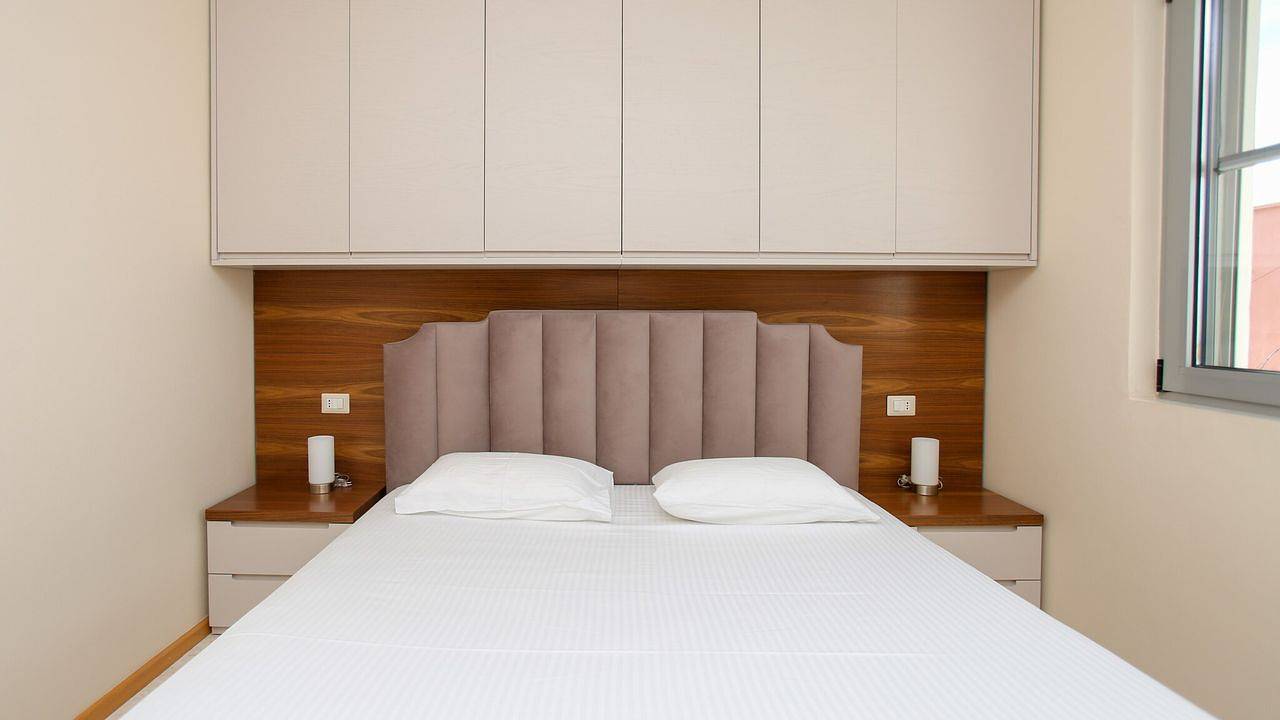 Hel semesterlägenhet, Ferienwohnung für 5 Personen (90 m²) in Bashkia e Vlorës in Vlora (Stad), Vlora