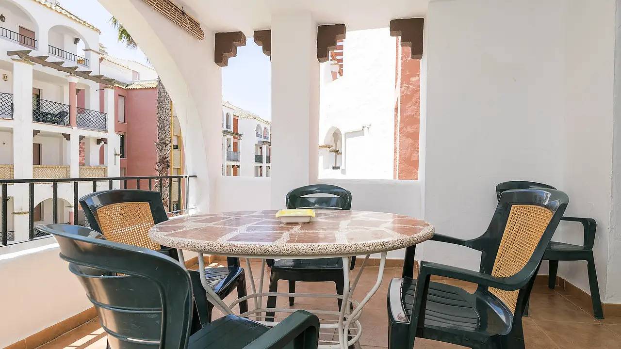 Apartamento vacacional entero, Apartamento de vacaciones para 6 personas con piscina in Playa de Atlanterra (Barbate), Tarifa