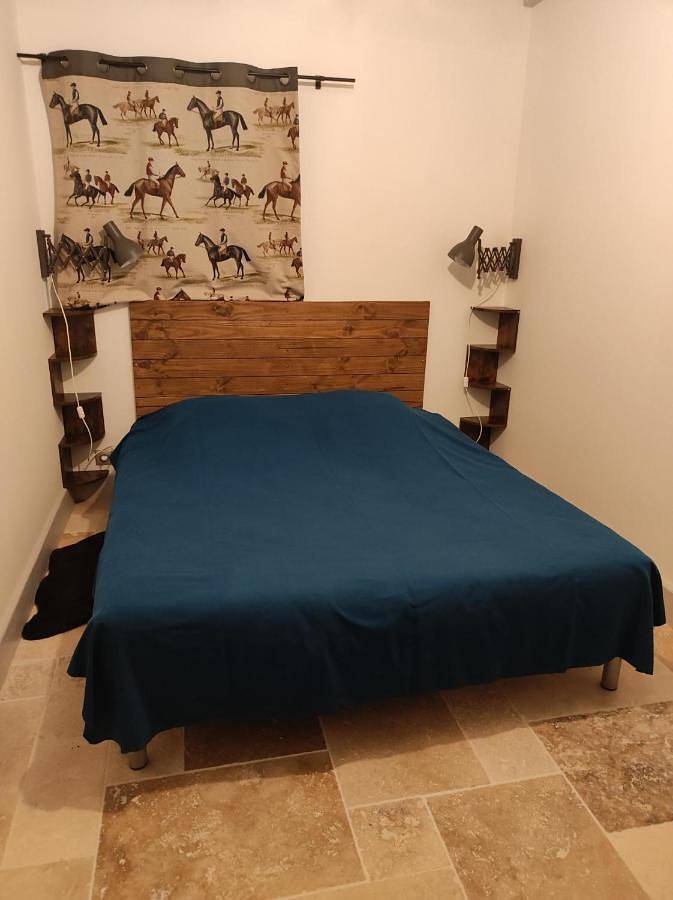 Twin Room in Marlieux, Région de Bourg-en-Bresse