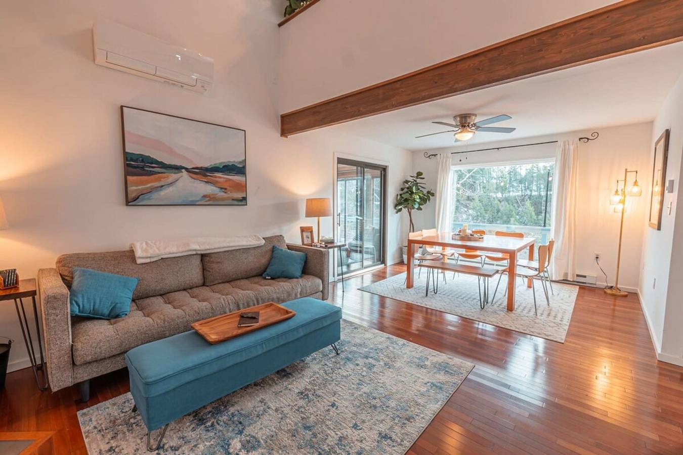 Riverfront Dog Friendly Cabin with Mountain Views in Condado de Monroe (PA)