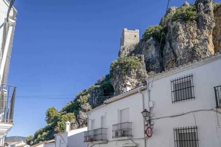 Hel lägenhet, Apartment 'Los Cuatro Vientos' with Wi-Fi in Zahara de la Sierra, Pueblos Blancos