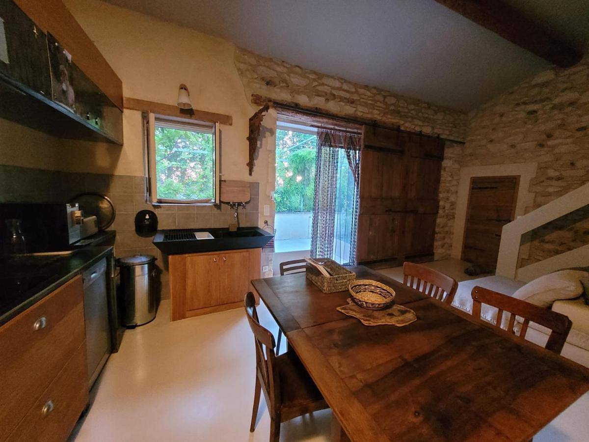 Appartement entier, Cécile - Mas de Rousseau in Eyragues, Région d'Arles