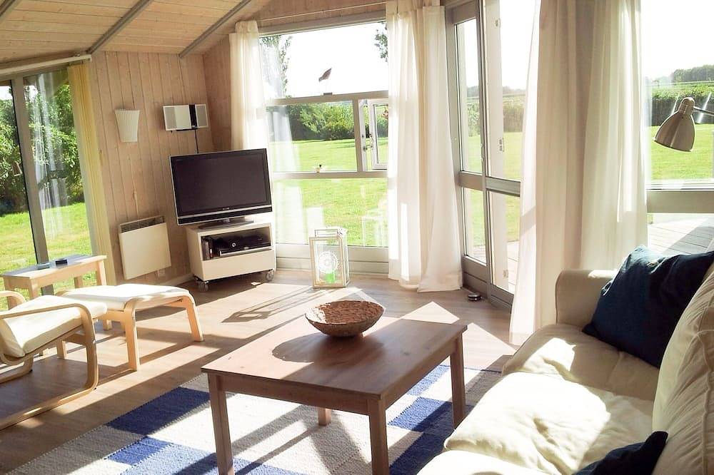 Helles dänisches Holzhaus mit freiem Blick in die Natur, Haustiere willkommen in Kating, Tönning