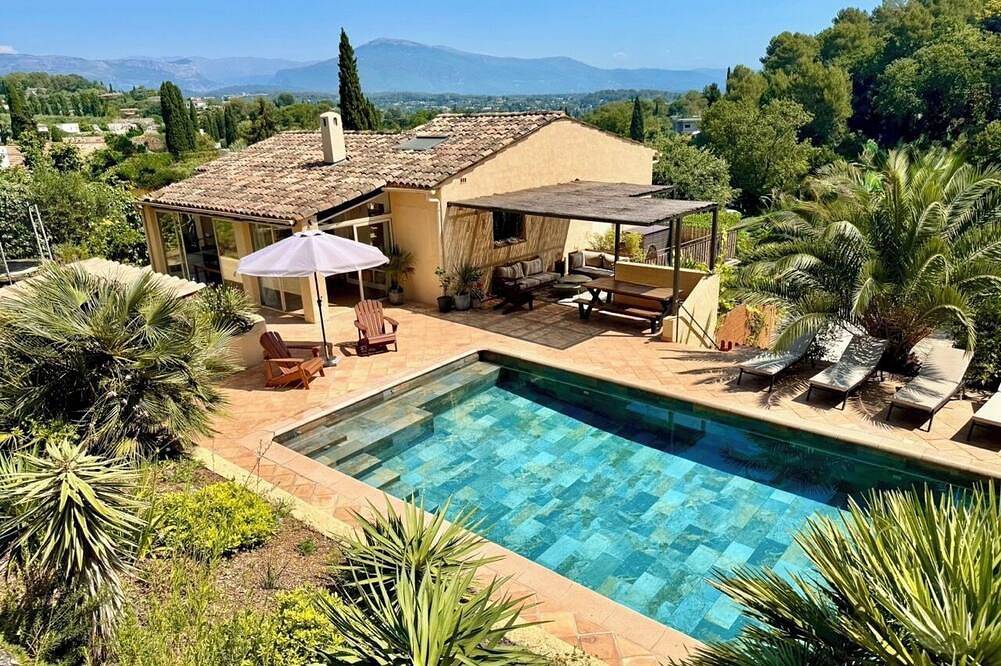 Villa pour 8 Personnes dans Valbonne, Région de Cannes