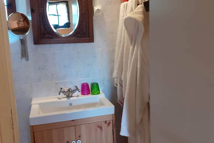 Gîte pour 2 personnes, avec terrasse et jardin à Le Buisson-de-Cadouin - 4