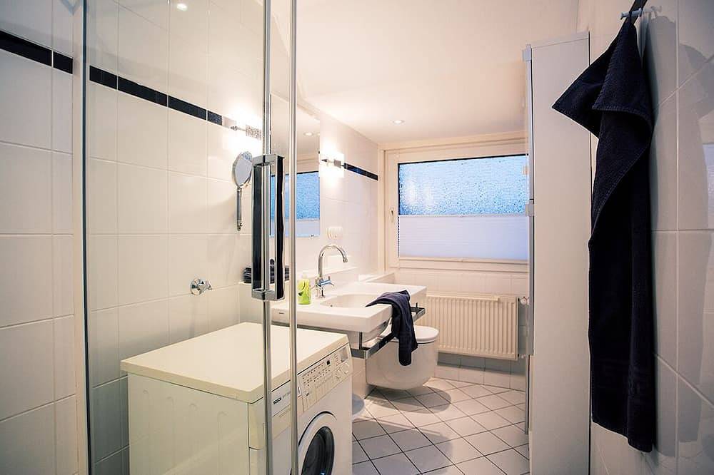 Ganze Wohnung, Offen gestaltete und helle Galeriewohnung über 1. und 2. Etage in Heide, Heide und Umgebung