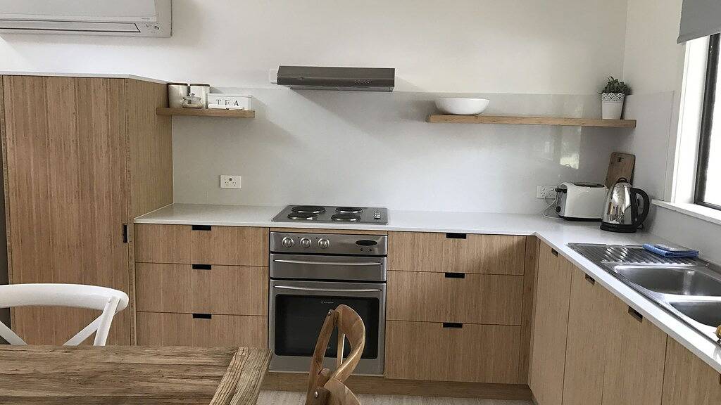 Holiday Home for 6 People in Halls Gap, Shire of Northern Grampians