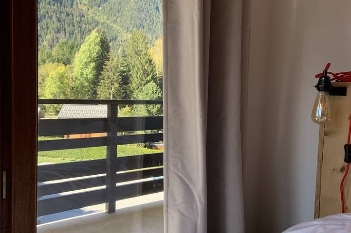 Entire apartment, Bright, comfortable apartment with a large balcony and a view of Mont Blanc in Brevent-Flegere, Chamonix-Mont-Blanc