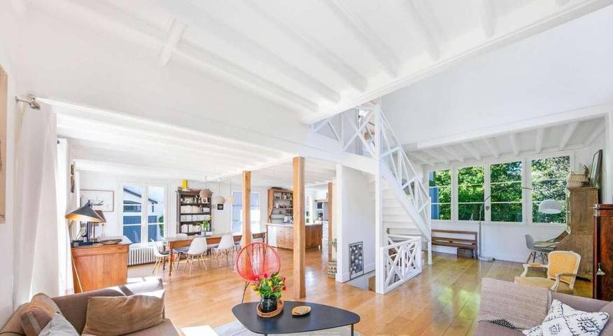 Location de vacances pour 6 personnes, avec jardin et vue à Garches - 2