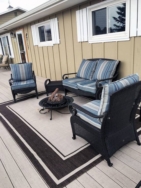 Familienfreundlich Get Away! Riesige Wrap-around-Deck für alle unterhaltsam! in Estes Park, Larimer County