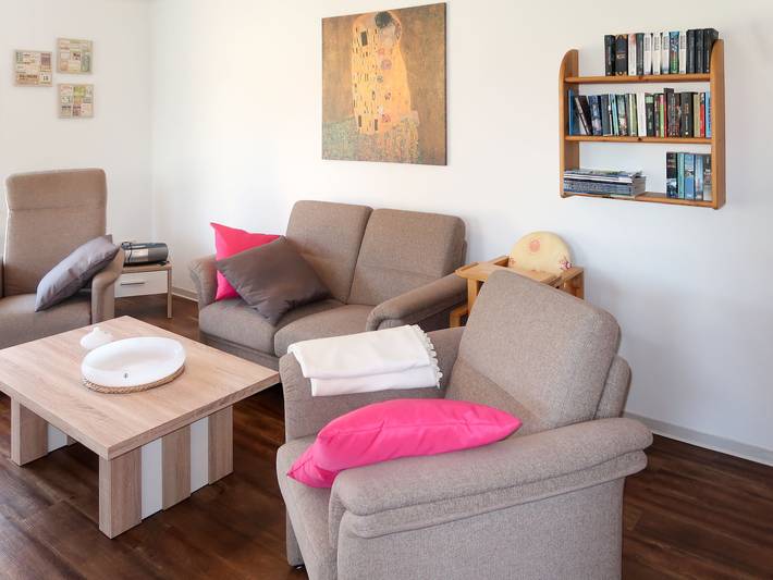 Ferienhaus für 8 Personen, mit Garten und Terrasse in Leer und Umgebung - 2