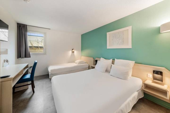 Hôtel pour 2 personnes, avec terrasse et jardin à Saran - 4