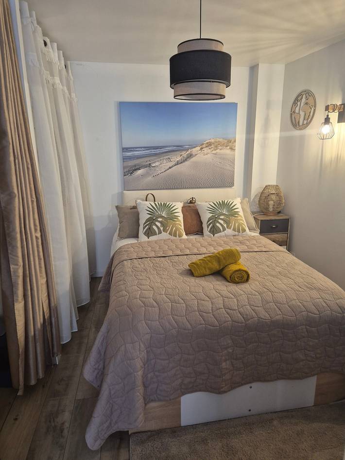 Suite 'La chambre du Petit loft' in Baguer-Pican, Saint-Malo region