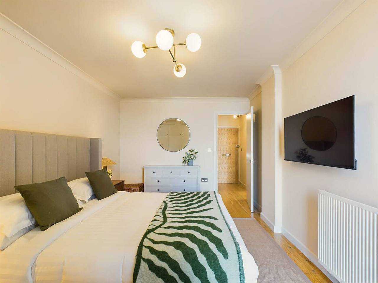 Entire apartment, Cosy Covent Garden Apartment in Covent Garden, London