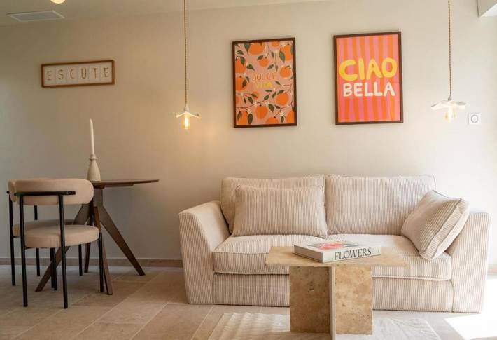 Location de vacances pour 2 personnes, avec jacuzzi et jardin à Moulle - 4