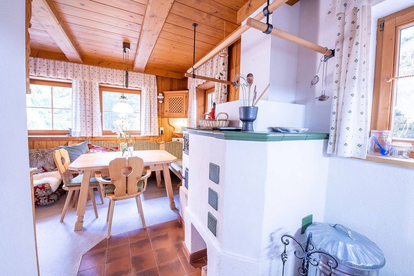 Geheel appartement, Vakantieappartement voor 4 personen met terras in Königsleiten, Kitzbüheler Alpen