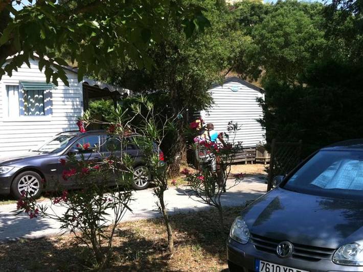 Camping für 4 Personen, mit Pool und Terrasse, mit Haustier in Bormes-les-Mimosas