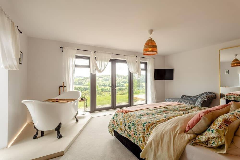 4 Bed in Bishops Tawton (oc-s35786) in Barnstaple, Devon