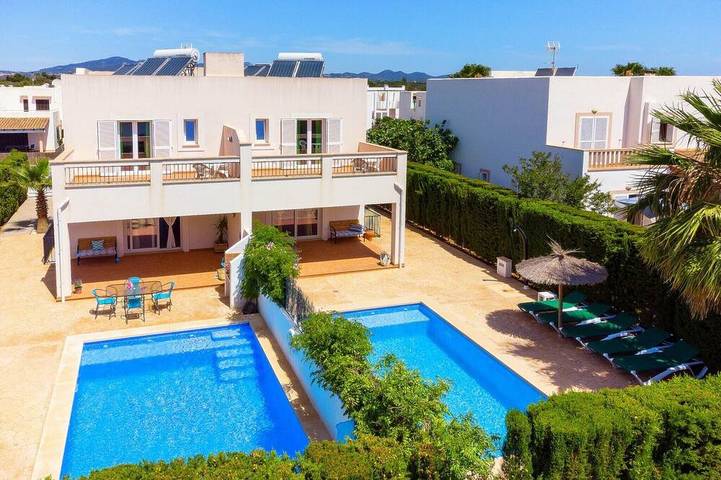 Apartment for 5 people, with balcony in Cala Ferrera