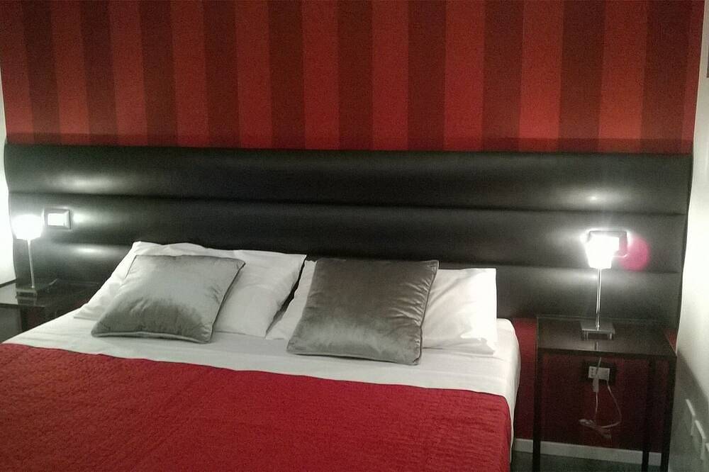 Chambre d'hôtes près de S. Pietro / Vaticano avec salle de bain privée in Rome, Province de Rome