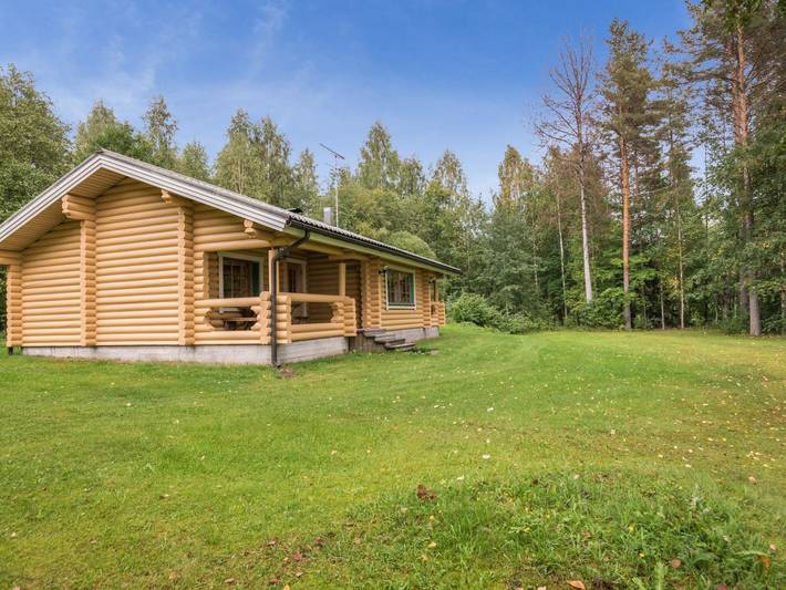Uitonniemi, rummukkala in Heinävesi, Südsavo