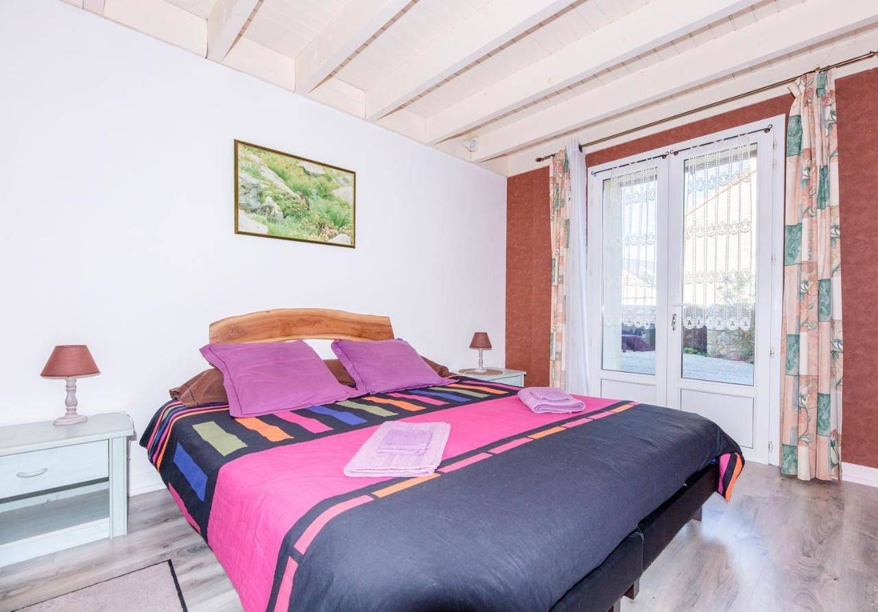 Chambre d’hôte pour 2 personnes avec jardin in Chauvigny, Vienne (France)
