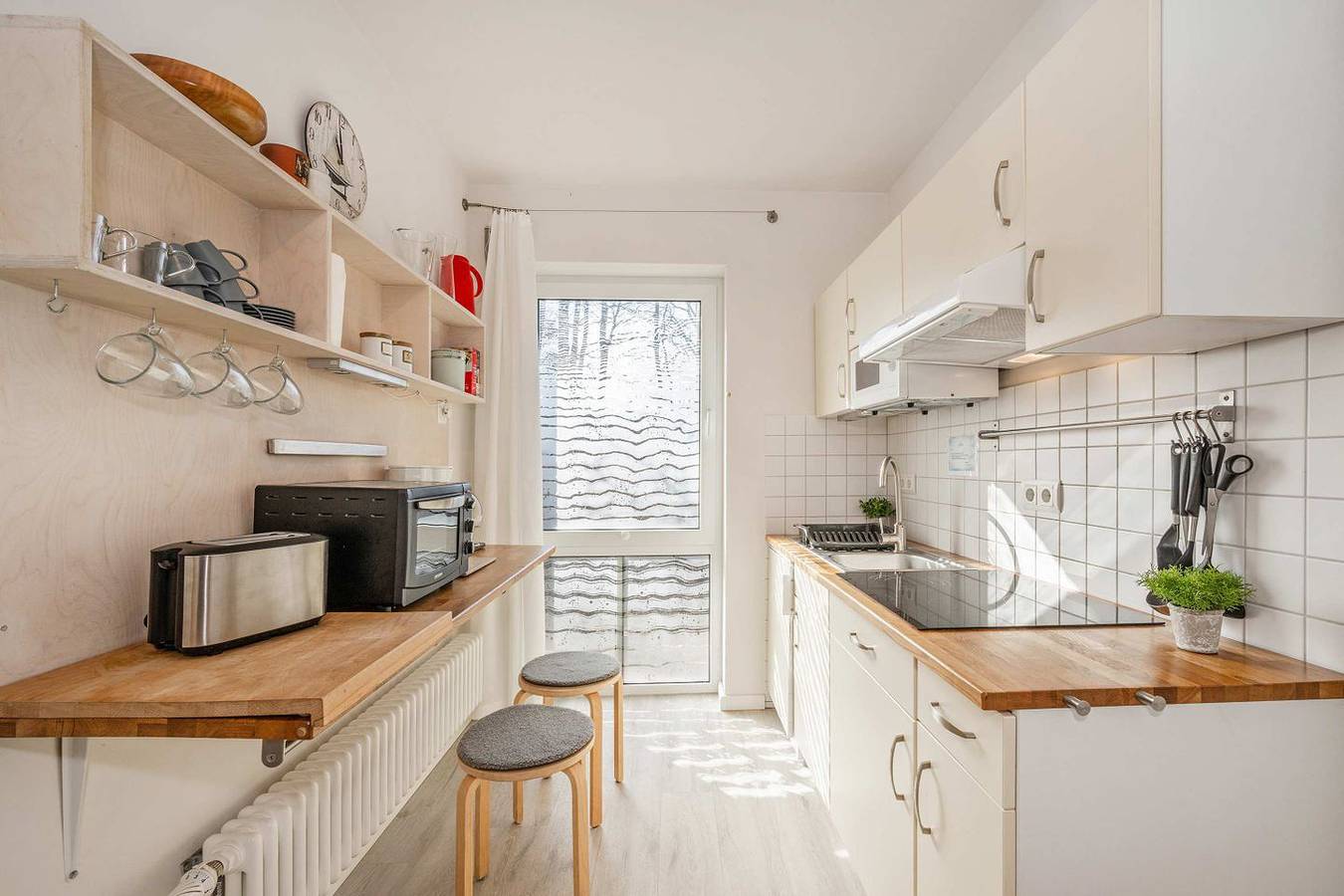 Ganze Wohnung, Wunderschöne Ferienwohnung in Koserow mit Terrasse – nur 50 m bis zum Meer in Ostseebad Koserow, Koserow