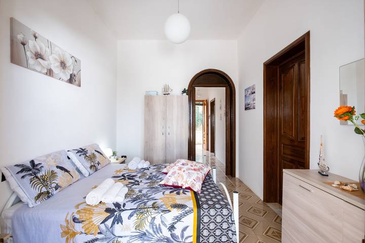 Location de vacances pour 8 personnes, avec jardin, animaux acceptés à Torre Lapillo - 4