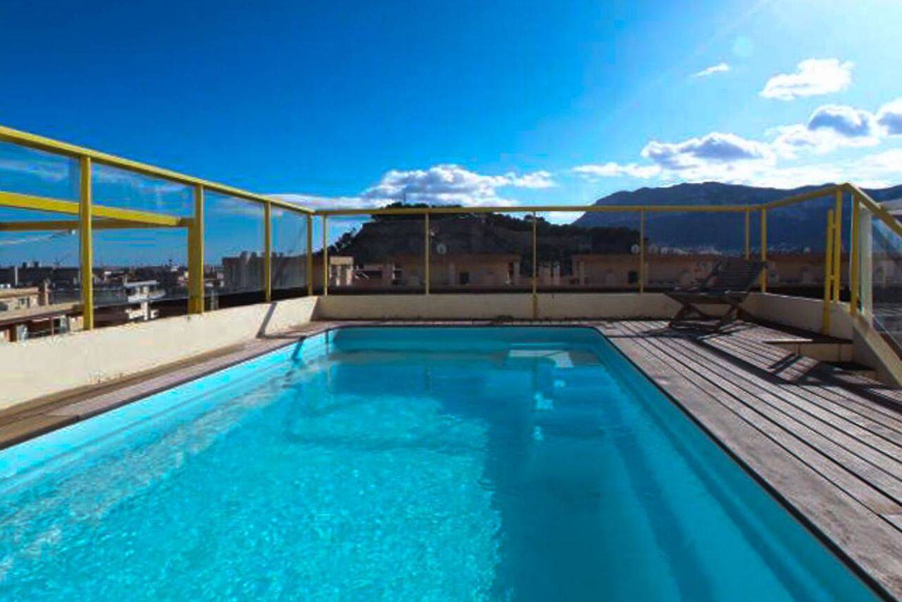 Apartamento entero, Lagos del Castillo Ático dúplex con piscina privada by costablancarent in Dénia, Costa Blanca