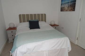 Holiday Home for 7 People in Plymouth, South West England, Photo 4