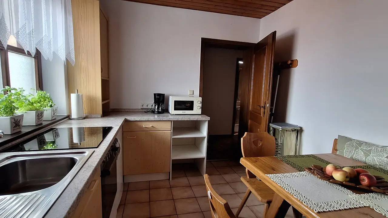 Ganze Ferienwohnung, Ferienwohnung für 4 Personen (38 m²) in Laufen in Laufen, Rupertiwinkel