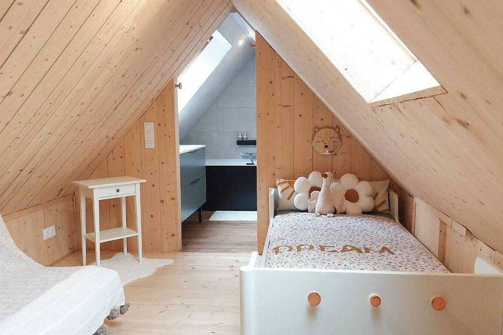 \"Chez Paul\", Maison de campagne rénovée avec jardin, barbecue et spa au calme. in Saint-Roch-de-l'Orbiquet, Région de Lisieux